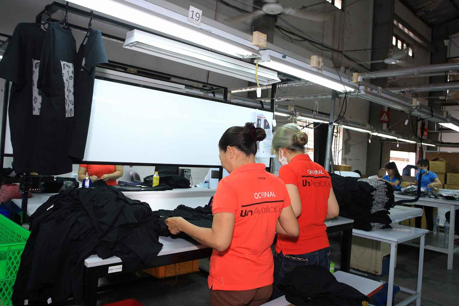 Puff Screen Printing Company in Ho Chi Minh